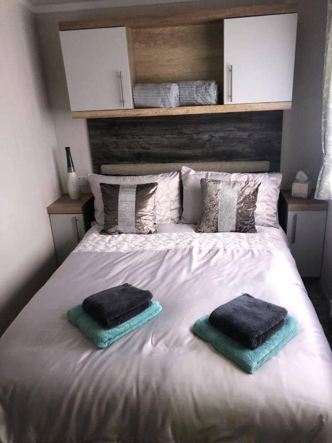 3 Bed Presitage Caravan Doniford Bay Saint Decumans Екстер'єр фото